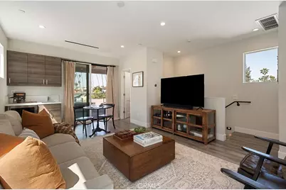 624 14th Street, Huntington Beach, CA 92648 - Photo 22