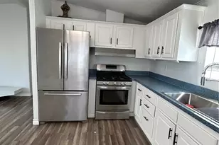 327 W Wilson, Costa Mesa, CA 92627 - Photo 10