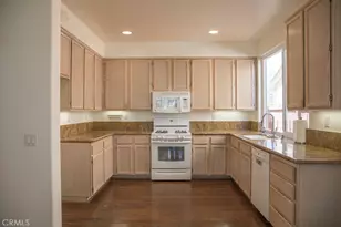 9124 Camphor Tree Ct, Corona, CA 92883 - Photo 14