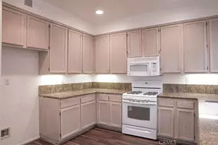 9124 Camphor Tree Ct, Corona, CA 92883 - Photo 16