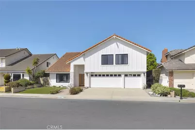 8841 Seaspray Drive, Huntington Beach, CA 92646 - Photo 2