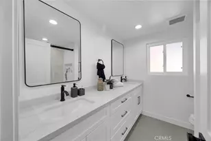 8841 Seaspray Dr, Huntington Beach, CA 92646 - Photo 44