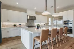 24408 Camino Oceano, Valencia, CA 91354 - Photo 2