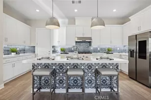 24533 Via La Sombrilla, Valencia, CA 91354 - Photo 2