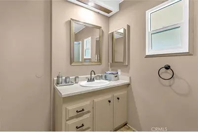 39 Via Entrada, Tustin, CA 92780 - Photo 22