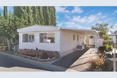 39 Via Entrada, Tustin, CA 92780 - Photo 2