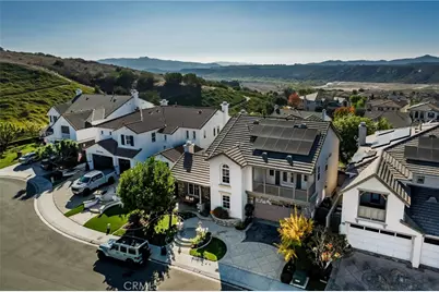 27 Running Brook Dr, Coto de Caza, CA 92679 - Photo 2