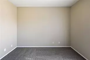 7325 Round Hill Dr, Lancaster, CA 93536 - Photo 32