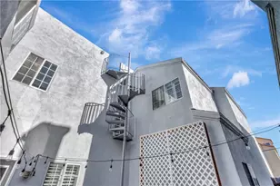 1208 California St, Huntington Beach, CA 92648 - Photo 20