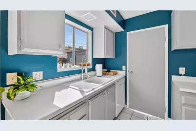 1800 W Gramercy #17, Anaheim, CA 92801 - Photo 12