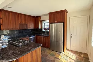 934 Governor, Costa Mesa, CA 92627 - Photo 4