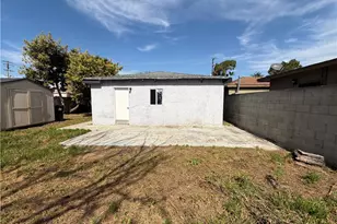 3924 W 104th, Inglewood, CA 90303 - Photo 20