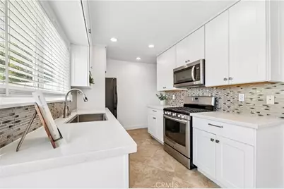 17653 Brittany Lane #91, Huntington Beach, CA 92647 - Photo 8