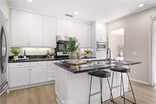 77 Painted Trellis, Irvine, CA 92620 - Photo 6