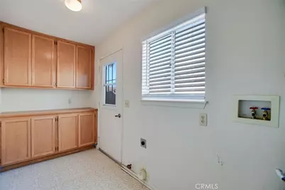 15920 Foxwood, Victorville, CA 92395 - Photo 24