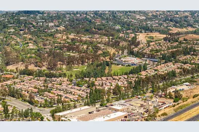 221 Clear Fls, Irvine, CA 92602 - Photo 72