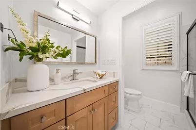 221 Clear Fls, Irvine, CA 92602 - Photo 32