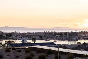 2304 Cliff, Newport Beach, CA 92663 - Photo 44