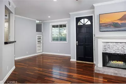 7291 Coho Dr #105, Huntington Beach, CA 92648 - Photo 2