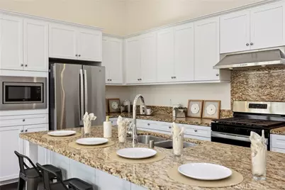 86 Mayfair, Irvine, CA 92620 - Photo 10