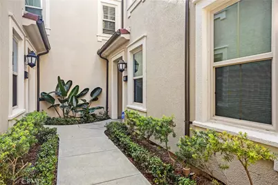 86 Mayfair, Irvine, CA 92620 - Photo 4