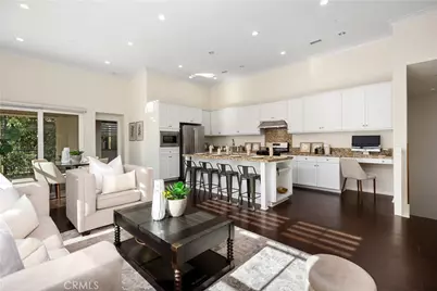 86 Mayfair, Irvine, CA 92620 - Photo 6