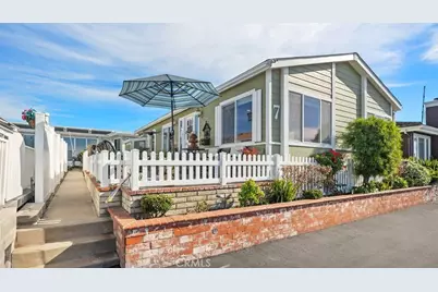 7 Saratoga, Newport Beach, CA 92660 - Photo 4