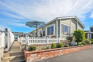 7 Saratoga, Newport Beach, CA 92660 - Photo 4