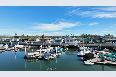 7 Saratoga, Newport Beach, CA 92660 - Photo 12