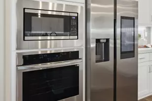 24531 Via La Sombrilla, Valencia, CA 91354 - Photo 6