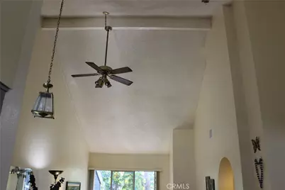 25613 Pine Creek, Wilmington, CA 90744 - Photo 6