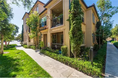 88 Capricorn, Irvine, CA 92618 - Photo 22