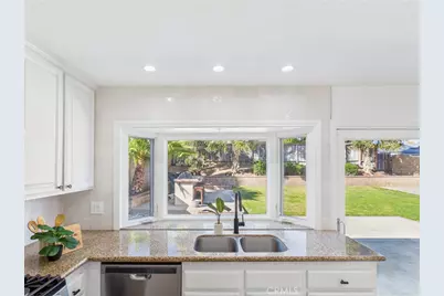 17541 Pine Circle, Yorba Linda, CA 92886 - Photo 10