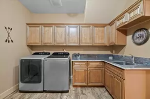 1020 Heritage Trail, Big Bear City, CA 92314 - Photo 18