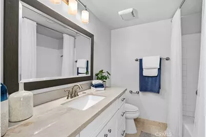 525 Vista Flora, Newport Beach, CA 92660 - Photo 28