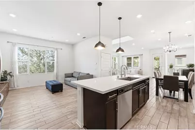 119 Plateau, Irvine, CA 92618 - Photo 12