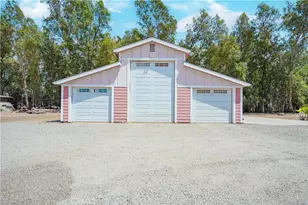 28200 Patterson Ave, Winchester, CA 92596 - Photo 4