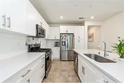 3675 S Nexa Paseo, Ontario, CA 91761 - Photo 4