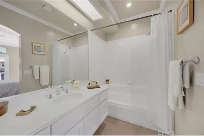 2444 Aquasanta, Tustin, CA 92782 - Photo 22