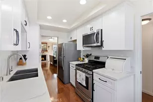 8276 Constantine Dr, Huntington Beach, CA 92646 - Photo 8