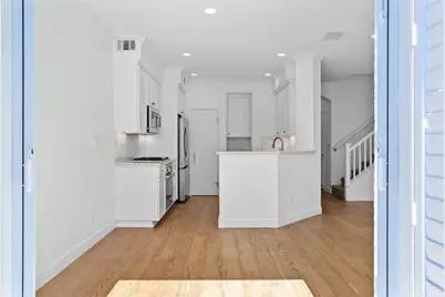 44 Sapphire #106, Irvine, CA 92602 - Photo 8