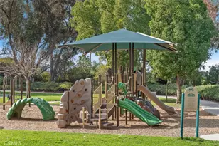 27101 Shenandoah Dr, Laguna Hills, CA 92653 - Photo 30