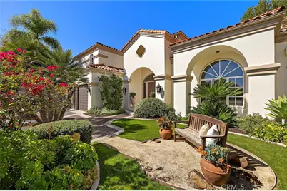 22051 Oak Grove, Mission Viejo, CA 92692 - Photo 2