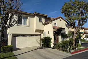 15 Redwood Ct, Stanton, CA 90680 - Photo 2