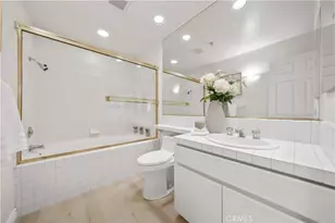 2233 Martin, Irvine, CA 92612 - Photo 30