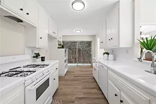 10830 La Terraza Ave, Fountain Valley, CA 92708 - Photo 10