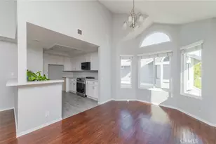 83 Huntington, Irvine, CA 92620 - Photo 14