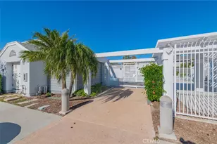 83 Huntington, Irvine, CA 92620 - Photo 30