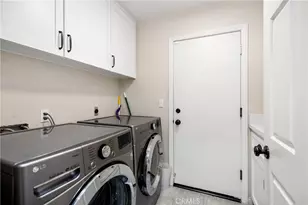 27121 Woodbluff Dr, Laguna Hills, CA 92653 - Photo 14