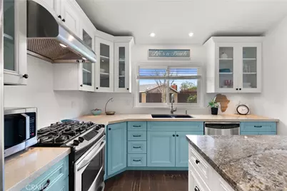 20851 Lancelot Lane, Huntington Beach, CA 92646 - Photo 10